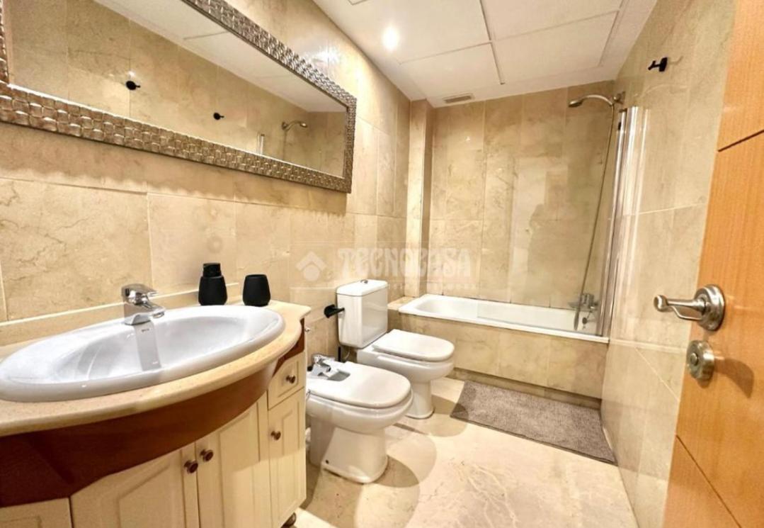 Helios 8 Apartment *