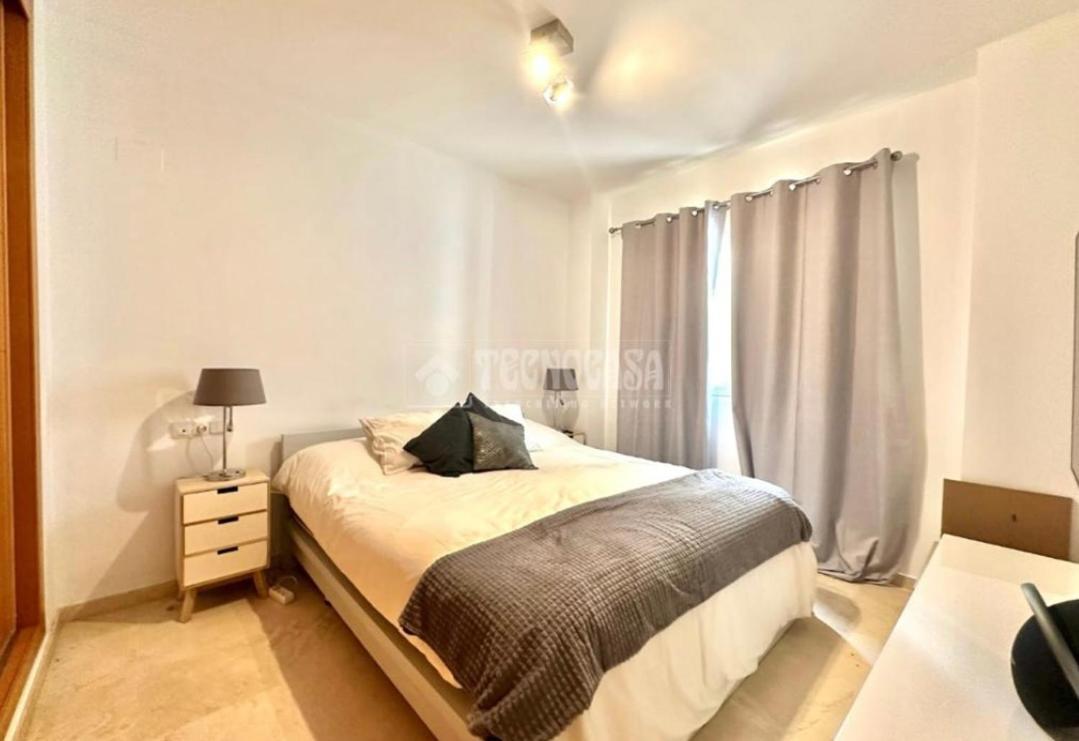 Helios 8 Apartment *
